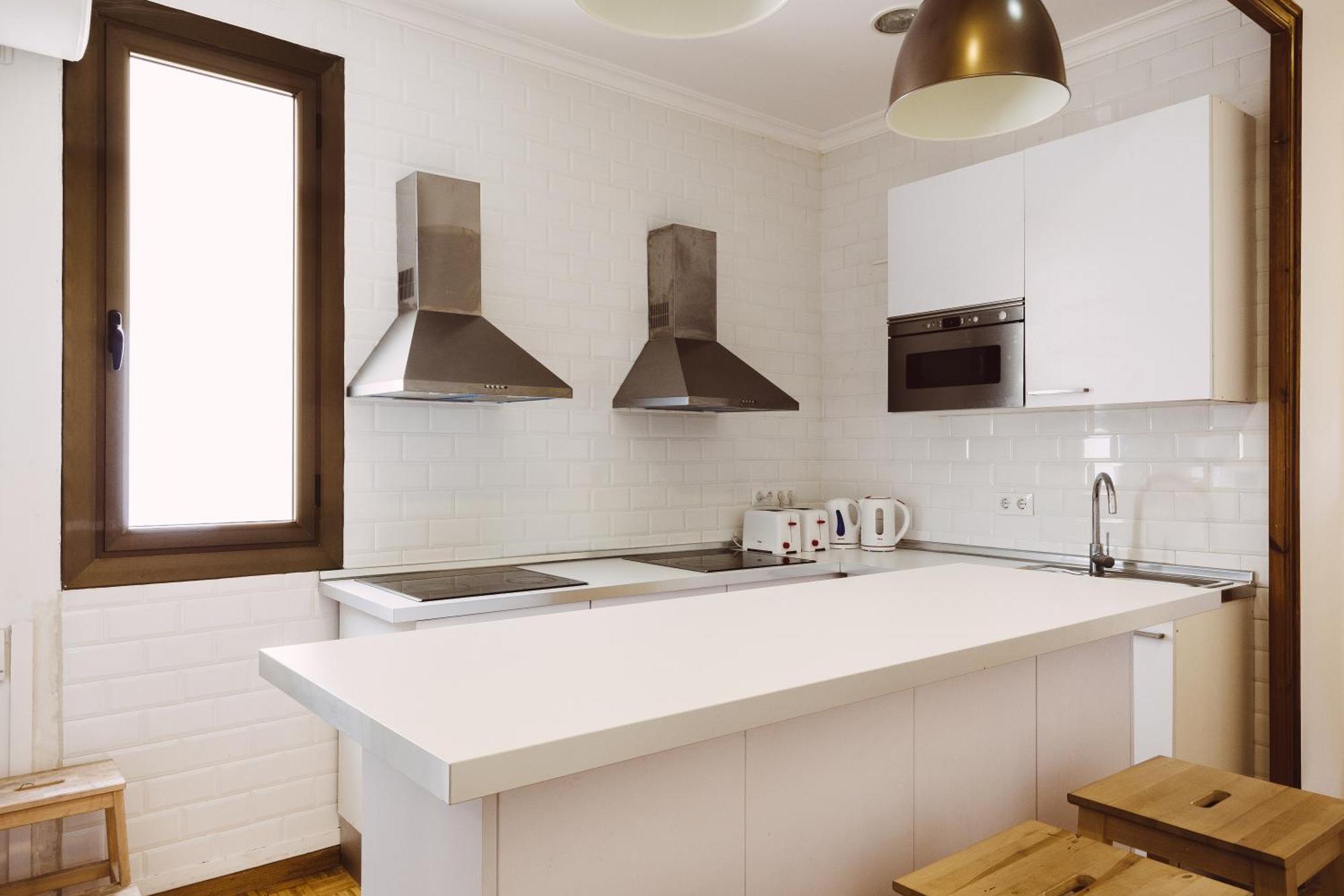 Balmes Private Rooms บาร์เซโลนา ภายนอก รูปภาพ